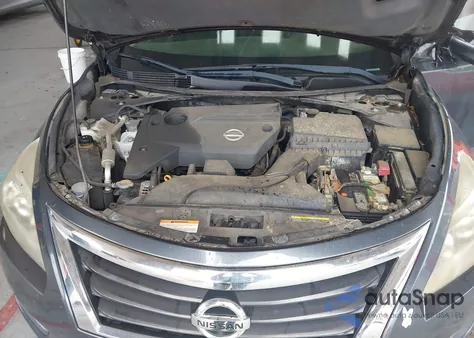 2013 Nissan Altima 2.5 S из США, поврежденный, VIN 1N4AL3AP7DN407207